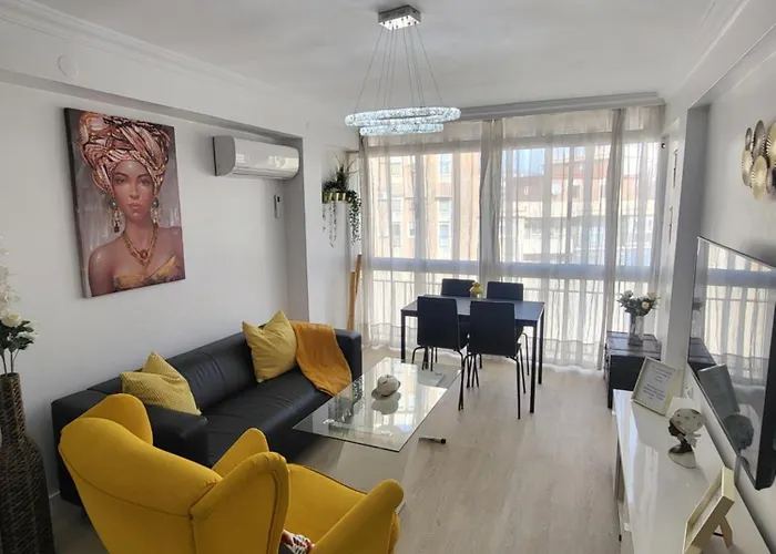 דירה 3br Floor Vialia La Union Metro מאלגה