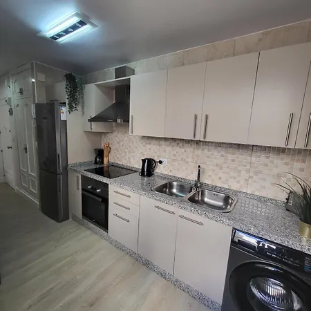 Apartment Centre