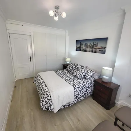 Apartment Centre